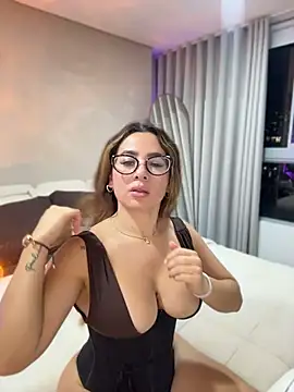 ArianaSmit_ Live XXX-chat