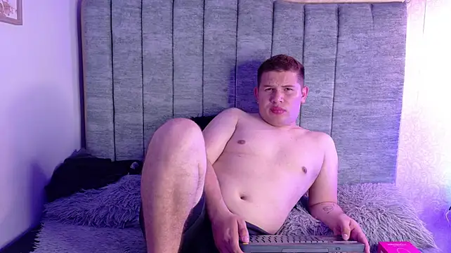 AdrianLust Webcam-Show