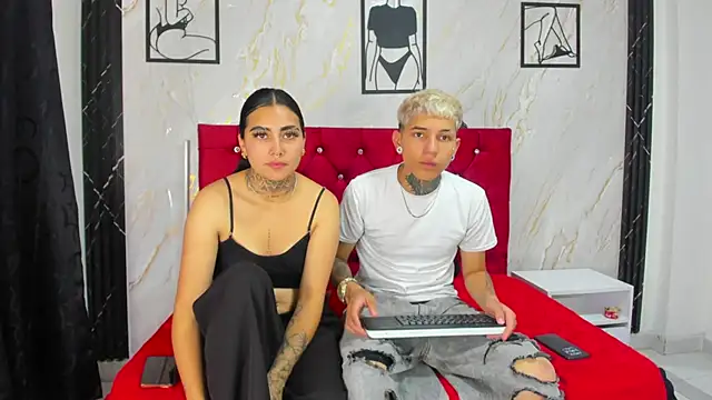 Dagit_Fox Webcam show
