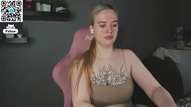 Betany_foxs Chat XXX live