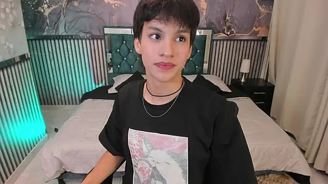 max_hunter1 Pertunjukan Webcam