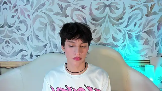 โชว์เว็บแคมของ max_hunter1