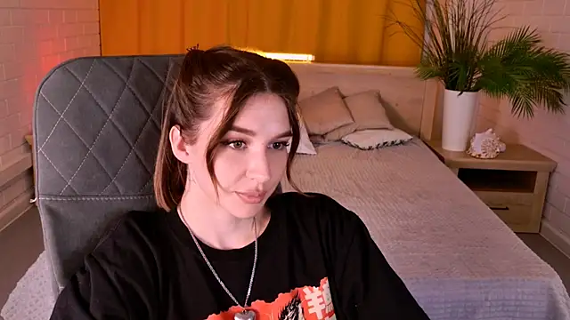 IslaKiss Chat XXX live