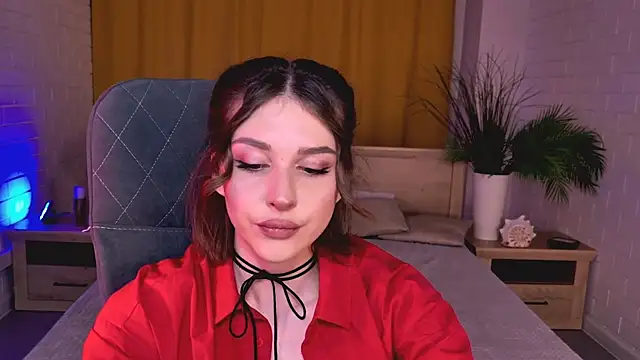 IslaKiss Adlı Modelin Canlı XXX Sohbeti