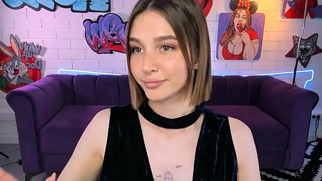 IslaKiss live XXX chat