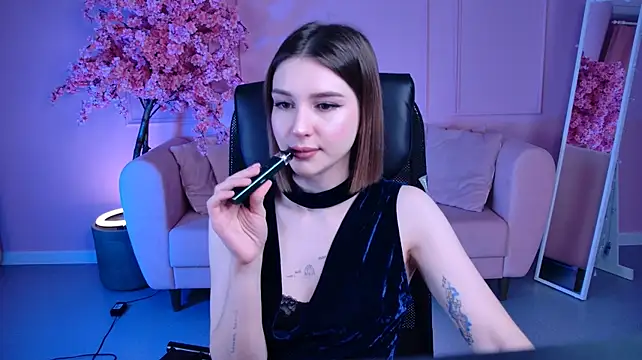 IslaKiss' Live Chat Room