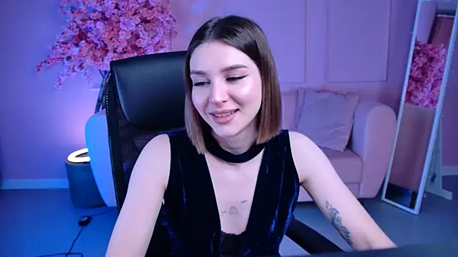 IslaKiss Adlı Modelin Canlı XXX Sohbeti