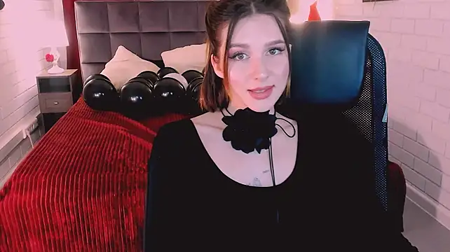 IslaKiss live XXX chat