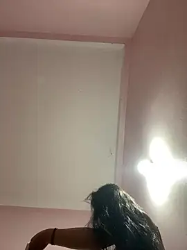 Anna0028 Show Webcam