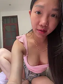 Anna0028 在線直播表演