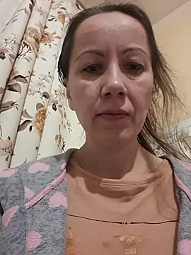 Pokazy przed kamerką – Ewa98