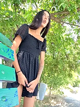 AndreeaMuller Pertunjukan Webcam