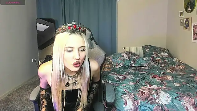 Онлайн чат XXX LaslyAngel