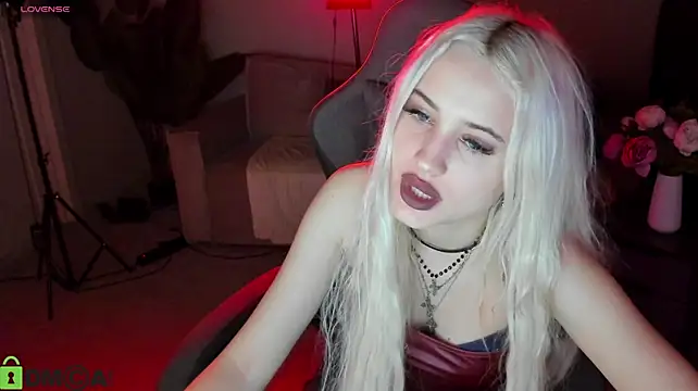 دردشة LaslyAngel الجنسية المباشرة