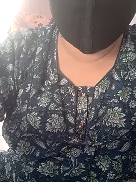 Chat +18 de tamilselvi23 ao vivo