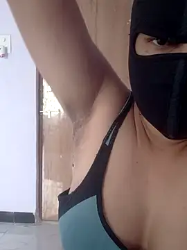 Chatroom XXX en direct de tamilselvi23