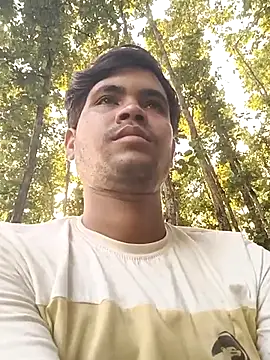 Pertunjukan Kamera Web DesiBoy_Live