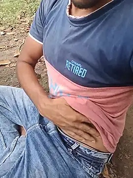 عرض كام DesiBoy_Live