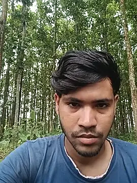 Show webcam de DesiBoy_Live