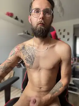 marek55cz Show in webcam