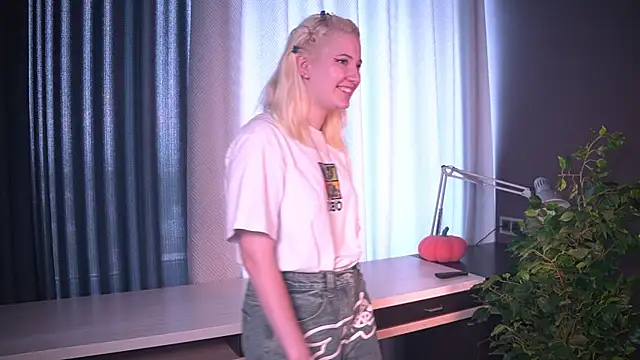 BlanchErtl's Live XXX Chat