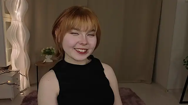 HirokoBard Adlı Modelin Canlı XXX Sohbeti