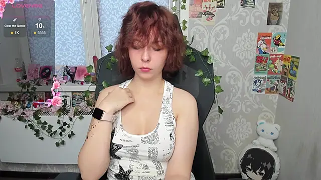 Inferno_kitten Pertunjukan Webcam