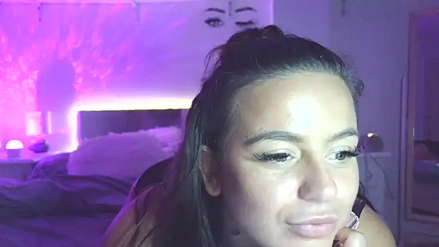 Chatroom XXX en direct de amberroseexo