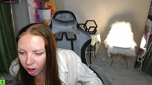 EmilyStevart Webcam-Show