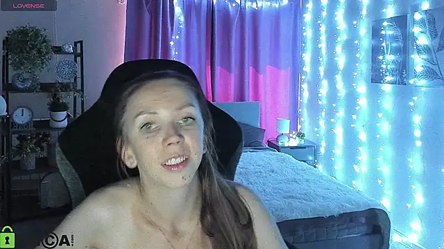 EmilyStevart Live XXX-Chat