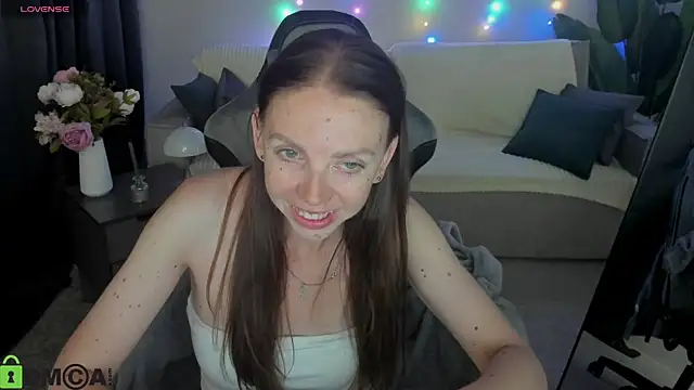 EmilyStevart – webcam-show
