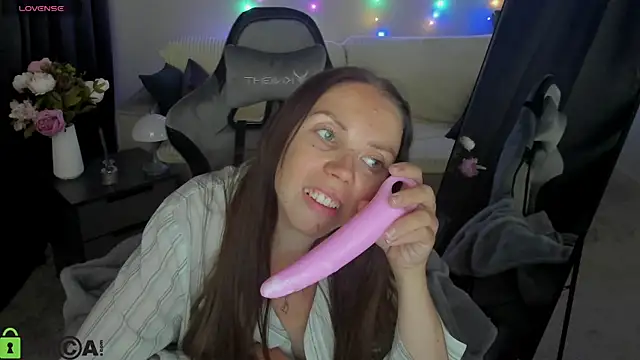 EmilyStevart 라이브 XXX 채팅