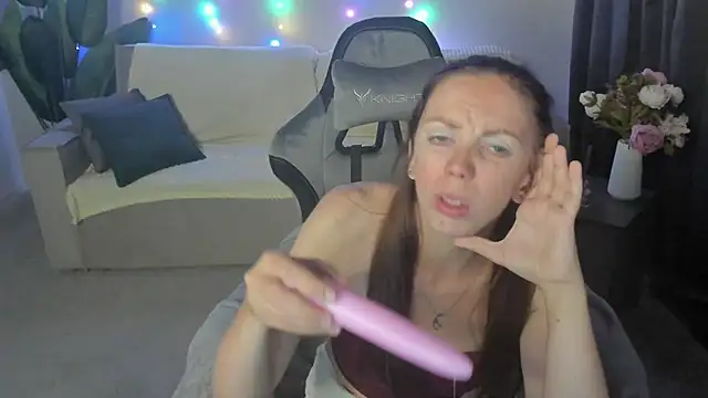 EmilyStevart's Live XXX Chat