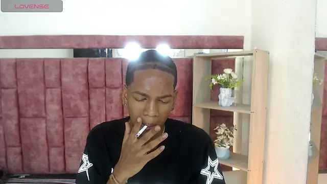 AfroWayuuu's Webcam Show