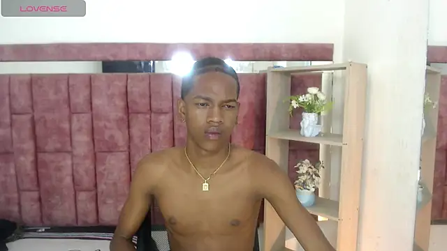 הופעת וובקאם של AfroWayuuu