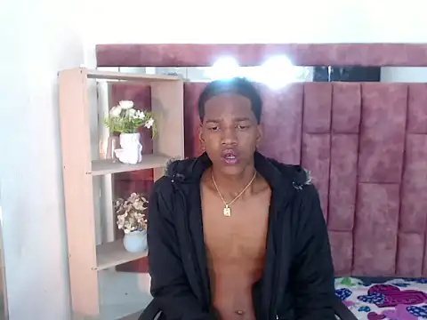 AfroWayuuu Шоу с уебкамера