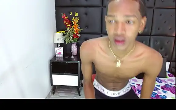 AfroWayuuu's Webcam Show