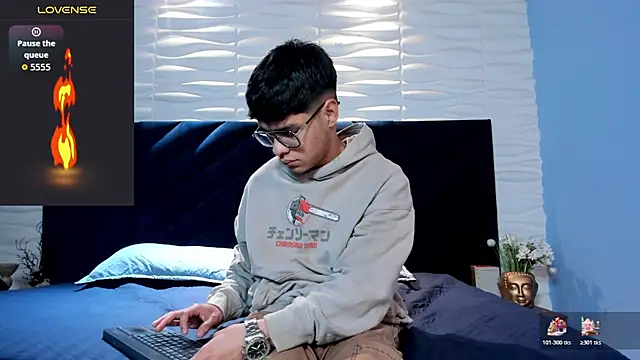 Show modela mats_erikson na web-kameri
