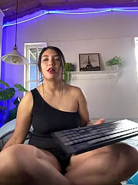 emmily_jane's Webcam Show
