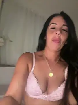 diamantje32 网络视讯表演