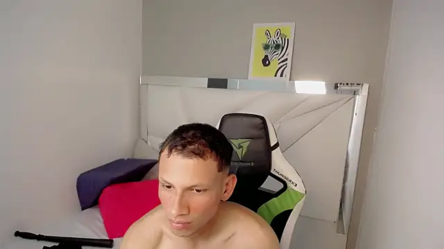 Luca_twinkk webkamerás műsora