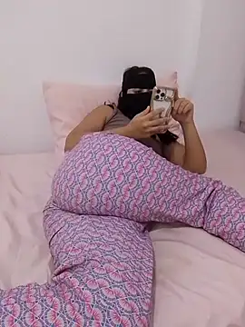 Mamhona7's Webcam Show