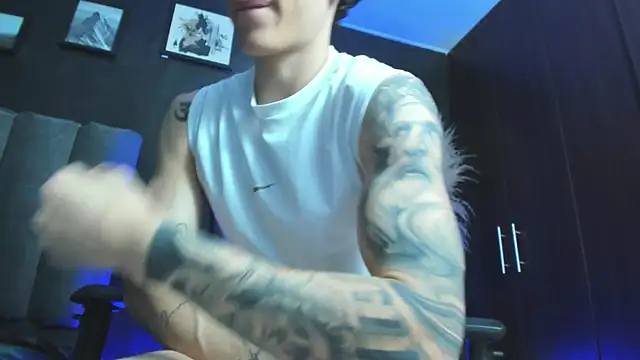 Enzo_Maserati Show Webcam