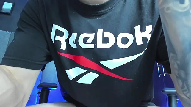 Enzo_Maserati Webcamshow
