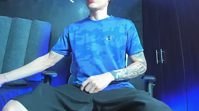 Enzo_Maserati 网络视讯表演