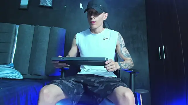 Enzo_Maserati Show Webcam