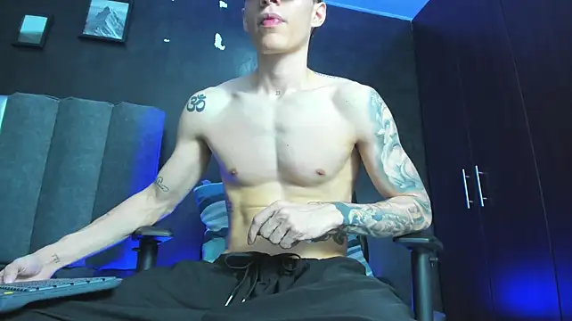 Enzo_Maseratin Webbikameraesitys