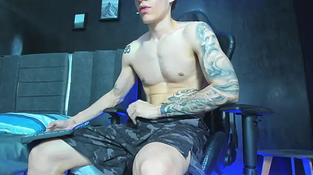 Enzo_Maserati's Webcam Show