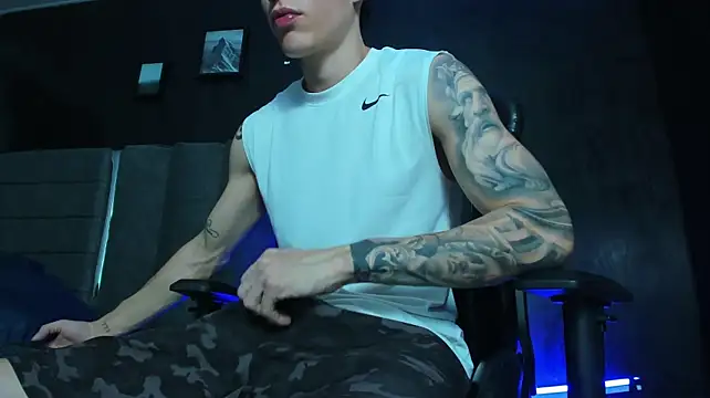 Enzo_Maserati Show Webcam