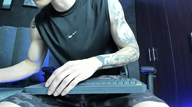 Enzo_Maserati Show Webcam